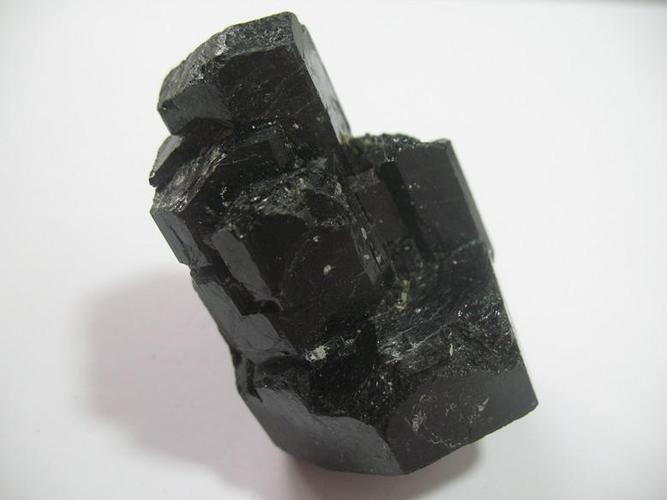 黑色能量晶石市场